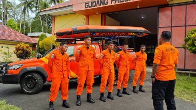 Diduga diterkam Buaya, Warga Desa Gitaraja Kota Tidore Kepulauan Dalam Pencarian Tim SAR Gabungan