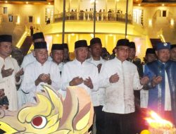 Nasri Abubakar Hadiri Festival Ela-Ela, Ribuan Obor Terangi Malam Ternate